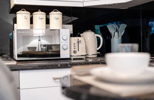 Camden Town with Primrose Hill Apartment | Camden Hub in Central London