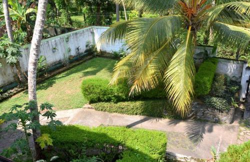 Kalagedihena House | Camellia Green
