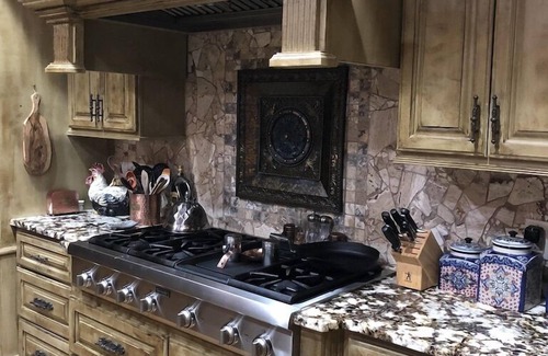 Hattiesburg House | Camellia Hills Estate, a delicious taste of the old south.