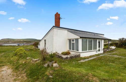 Newport House | Camelot, Newport - A Pembrokeshire Waterside Cottage