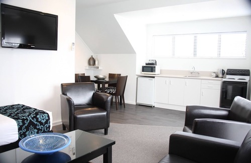 Hamilton North Hotel | Camelot on Ulster