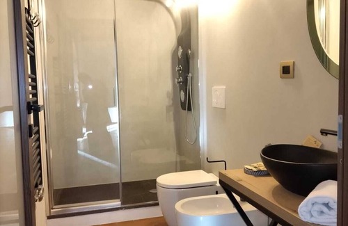 Londa Bed & Breakfast | Camera con Bagno, Angolo Giorno, Loggia Esterna, Vasca Idromassaggio e Piscina