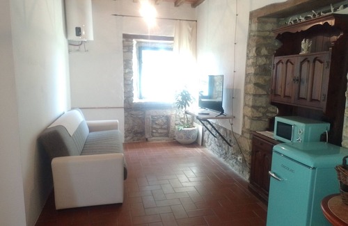 Londa Bed & Breakfast | Camera con Bagno, Angolo Giorno, Loggia Esterna, Vasca Idromassaggio e Piscina