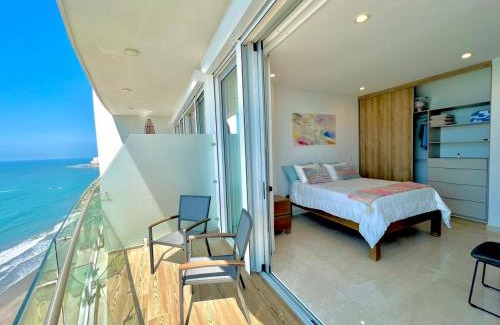 Zona Dorada Apartment | Camino al Mar 1702 Vista al Mar