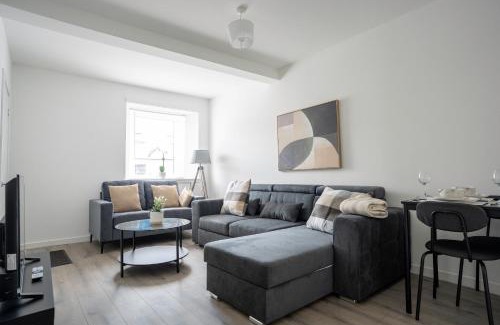 Larkhall House | Camneth House