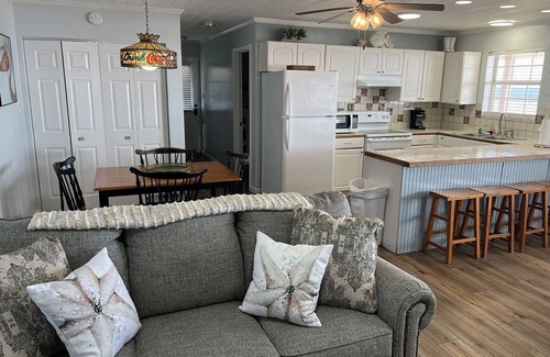 Grand Isle House | Camp Castaway - Beachfront - Island Realty