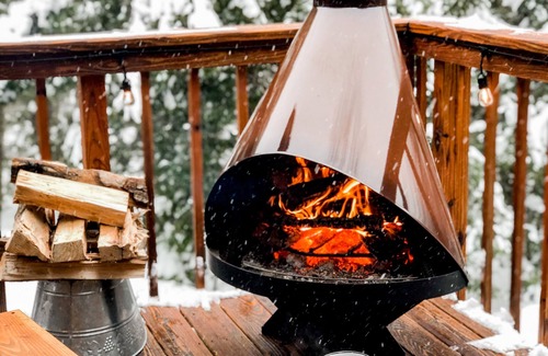 Tannersville House | Camp Catskills - 5 mins to skiing at Hunter Mountain!