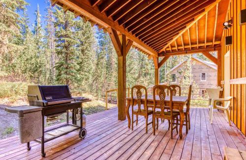 Government Camp House | Camp Creek Trail Retreat