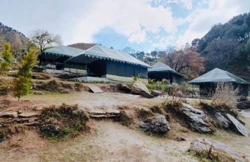 Dharamshala RV Rental | Camp Dharamshala - Luxury with peace
