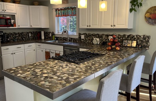 Blue Hill House | Camp Field House- 3 Bedroom, private, family friendly, close to Blue Hill