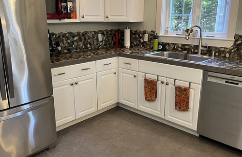 Blue Hill House | Camp Field House- 3 Bedroom, private, family friendly, close to Blue Hill