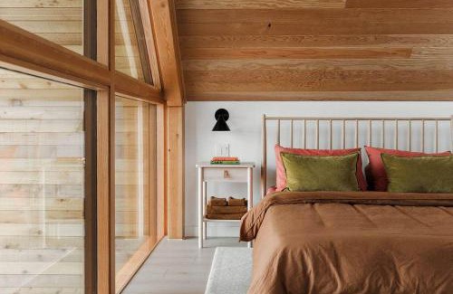 Dysart et al House | Camp Haliburton - Waterfront A-Frame