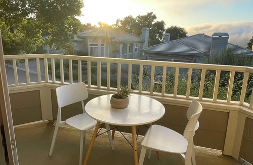 Carmel House | Camp Locum - Charming 3-bedroom house in wonderful Carmel-by-the-Sea