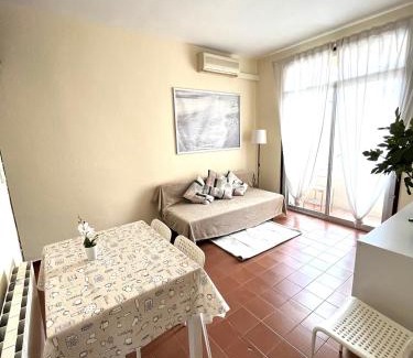 Les Corts Apartment | Camp Nou Apartment WiFi