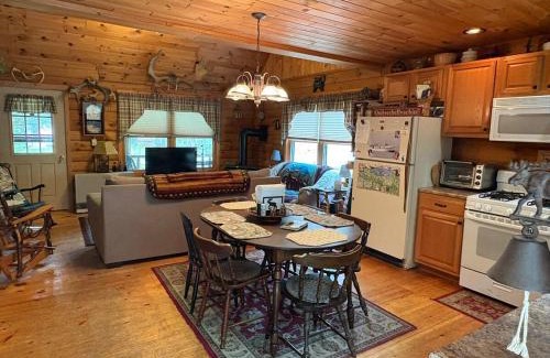 Greenville Junction House | Camp Quityerbellyachin