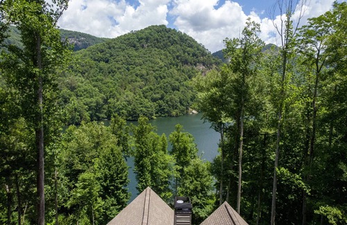Tuckasegee Cottage | Camp Three Bear | 75 Indigo Court at Bear Lake Reserve