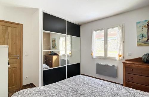Auriol House | Campagne en ville Villa T3 75m2 Jardin 60m2