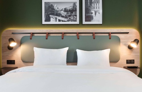 Artigues-pres-Bordeaux Hotel | Campanile NATURE - Bordeaux Est Artigues