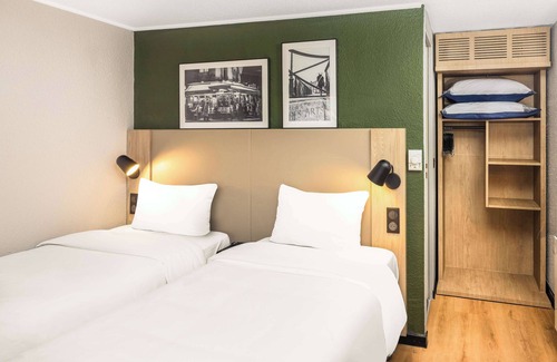 Le Lac Hotel | Campanile NATURE - Bordeaux Lac