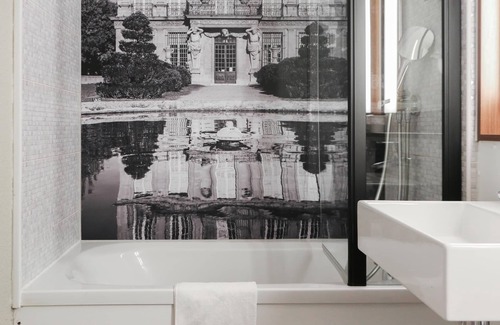La Demi - Lune Hotel | Campanile PRIME - Lyon Ouest Tassin