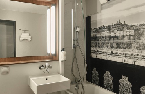Argenteuil Hotel | Campanile Prime - Argenteuil