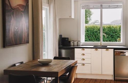 Cambridge Villa | Campbell Cottage
