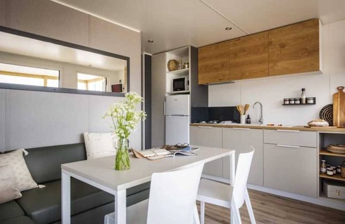 Martigues House | Camping 3 étoiles - eebbba