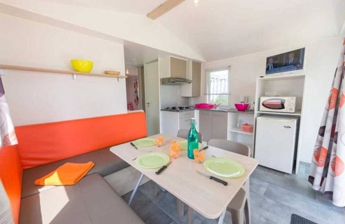 Guerande House | Camping 3 étoiles - Piscine - eecbai
