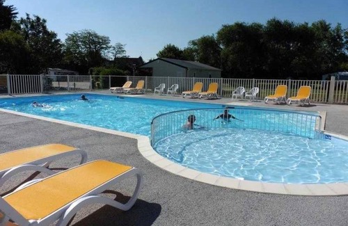 Guerande House | Camping 3 étoiles - Piscine - eecbai