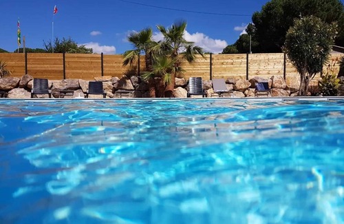 Bizanet House | Camping 3 étoiles - Piscine - ccbahec