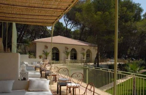 Castelnau-de-Guers House | Camping 4 étoiles - Piscine - eechdf