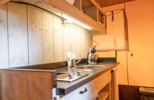 Malgrat de Mar House | Camping 4 étoiles - Piscine - efaheg