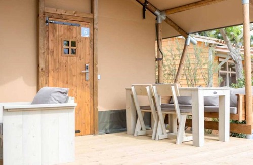 Malgrat de Mar House | Camping 4 étoiles - Piscine - efaheg