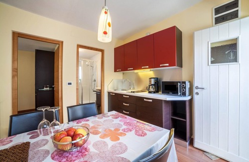 Naturno Apartment | 'Camping Adler Bungalow 14' with Mountain View, Terrace, Shared Pool & Sauna