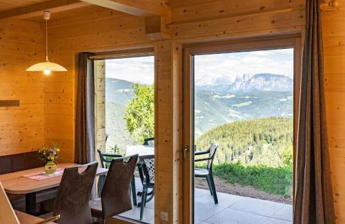 San Genesio Atesino Ski Chalet | Camping Chalet Salten