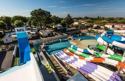 Olonne-sur-Mer House | Camping Club MS Le Trianon * - 4 Room Cottage 6 People + TV