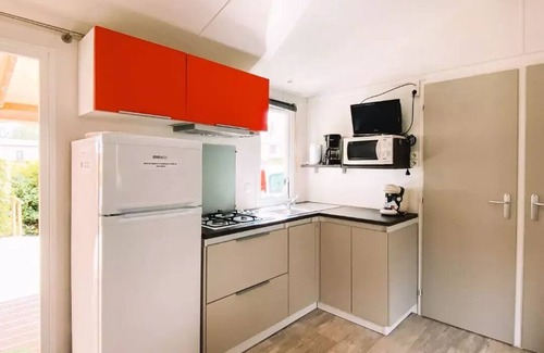 Surgeres House | Camping de la Gères * - Mobil-home Bermuda 31 m2 6 persons