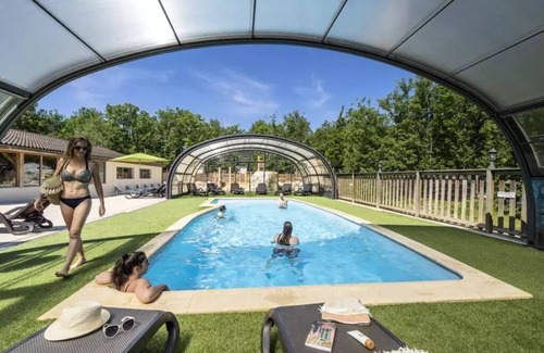 Cenac-et-Saint-Julien Villa | Camping Romanée Le Lou Castel* - PREMIUM cottage - 2 bedrooms 4 people