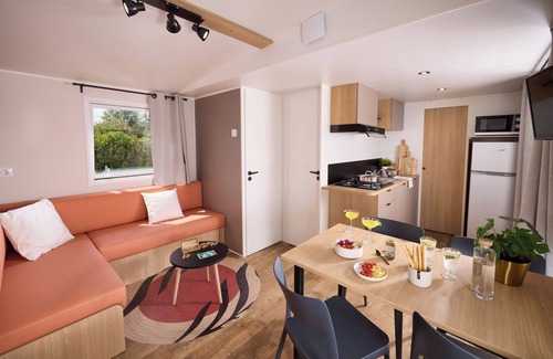 Calvi RV Rental | Camping International