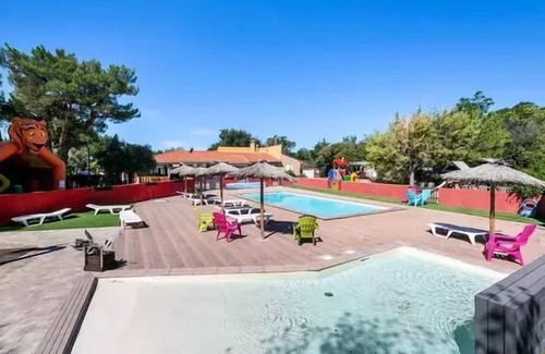 Nefiach House | Camping La Garenne*** - Mobile home Comfort 3 Rooms 6 People Air Conditioning