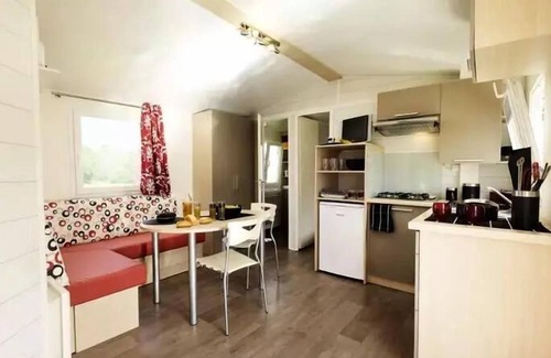 Souillac House | Camping La Paille Basse* - 3-room Mobil Home Lounge 6/7 People