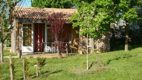 Saint-Pierre-Lafeuille Other | CAMPING LES GRAVES