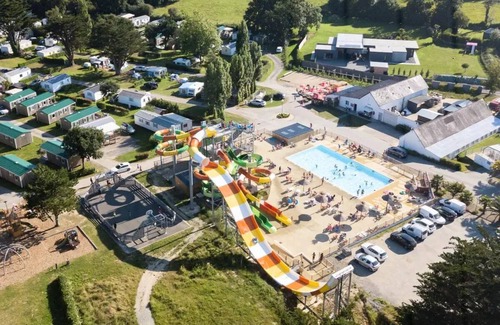 Benodet House | Camping maeva Club La Mer Blanche * - Mobile Home Groix 4 Rooms 6 People + TV
