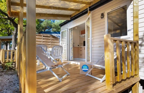 Greoux-les-Bains House | Camping Paradis La Pinède* - Mobile home Romarin 2 Rooms 2 People Air Conditioned