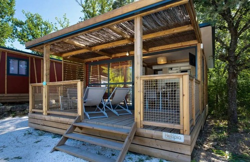 Greoux-les-Bains Ski Chalet | Camping Paradis La Pinède* - Chalet Mistral 3 Rooms 4/5 People Air-conditioned