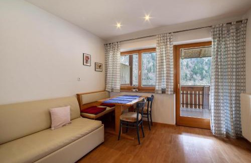 Saltusio Apartment | Camping Passeier Arnika