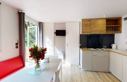 Quimper House | Camping Sunêlia Lanniron Orangery * - Sunêlia Comfort Evasion 3 bedrooms 1 bathroom 32 m2 + wooden terrace 12.5m2 - New 2019 6 people