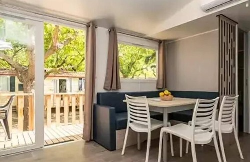 Nans-les-Pins House | Campsite Domaine de la Sainte Baume* - Comfort XL mobile home 4 rooms for 6 people Air-conditioned + TV