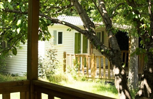 Forcalquier House | Campsite Forcalquier Les Routes de Provence* - Comfortable 3-room mobile home for 4 people