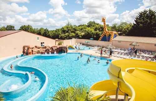 Saint-Julien-des-Landes House | Campsite Village de la Guyonnière * - PREMIUM Cottage - AIR CONDITIONED 6 people